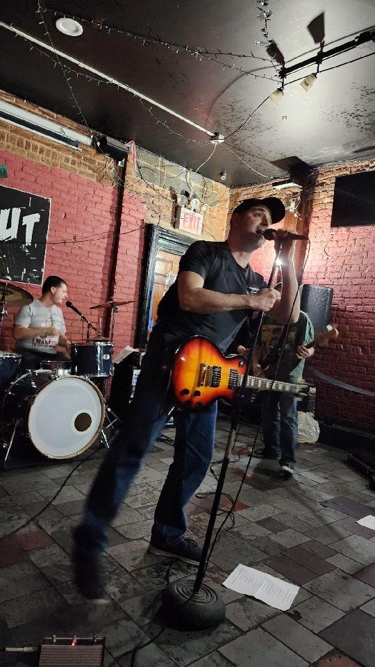 Richie and Victor performing at The Hideout in 2023